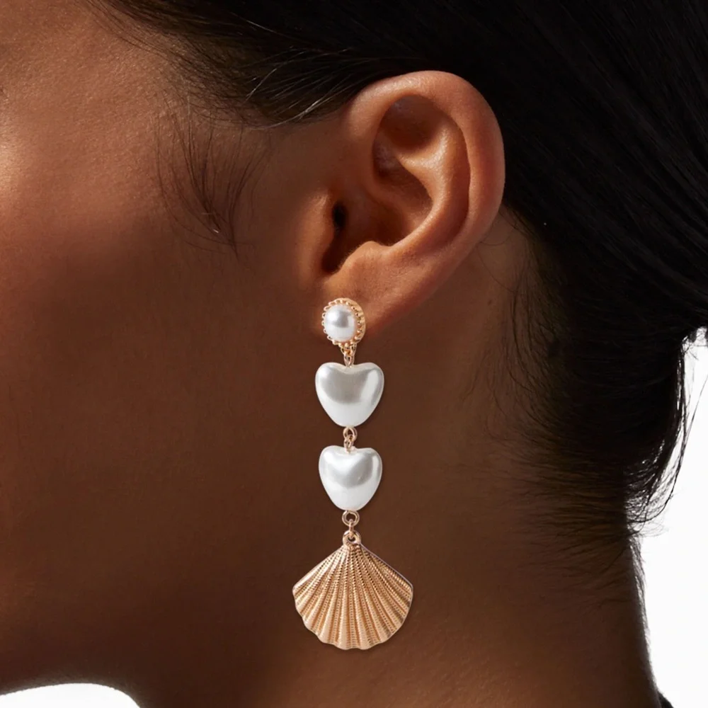 NWOT Heart Pearl & Gold-tone Seashell 3" Drop Earrings - Picture 2 of 3